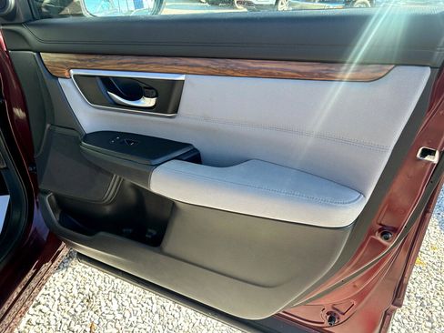 Used 2017 Honda CR-V EX image 17