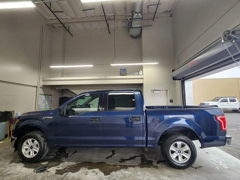 Used 2017 Ford F150 XLT RWD image 28