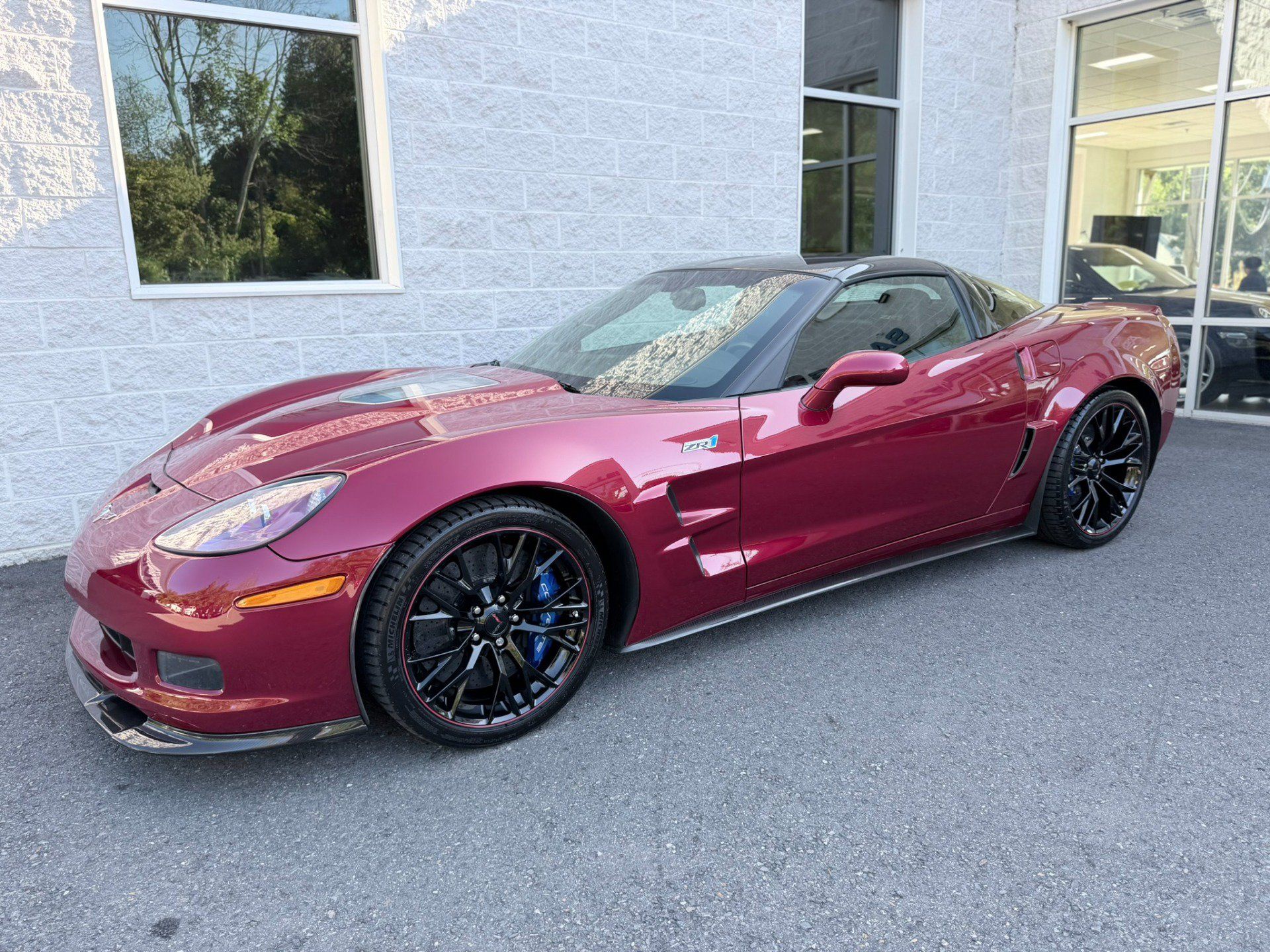 Used 2013 Chevrolet Corvette ZR1 w/ 3ZR Preferred Equipment Group RWD image 15