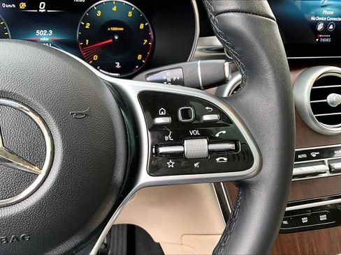 Used 2022 Mercedes-Benz GLC 300 4MATIC image 25