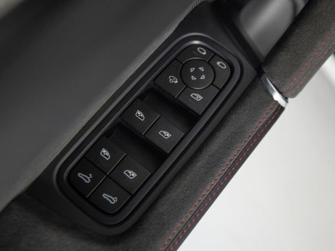 Certified 2023 Porsche Cayenne GTS AWD/4WD image 20