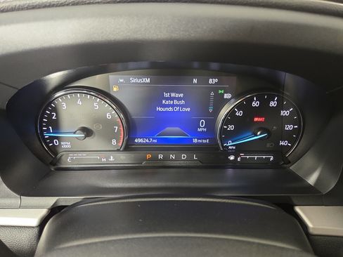 Used 2023 Ford Explorer XLT w/ Equipment Group 202A AWD/4WD image 17