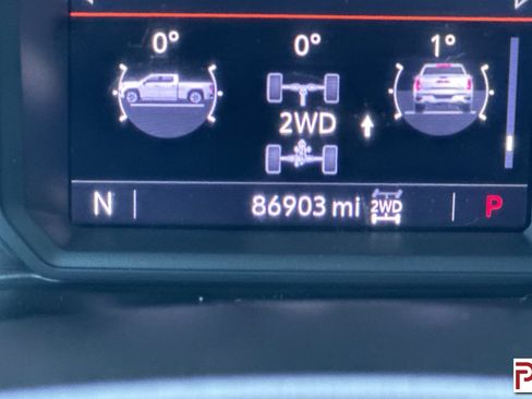 Certified 2022 GMC Sierra 1500 AT4 w/ AT4 Carbonpro Edition AWD/4WD image 29