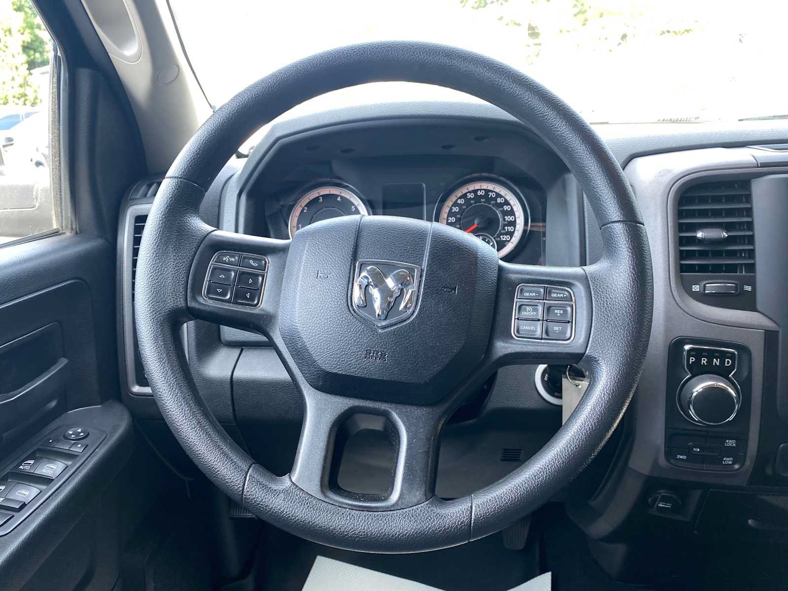 Used 2019 RAM 1500 Express w/ Express Value Package AWD/4WD image 16