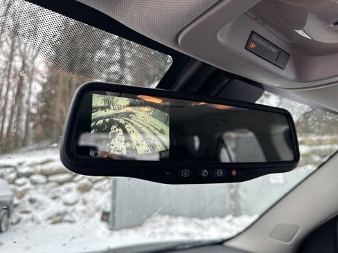 Used 2011 Chevrolet Equinox LTZ image 22