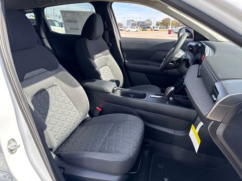 New 2026 Nissan Kicks SV w/ Charging Package image 11