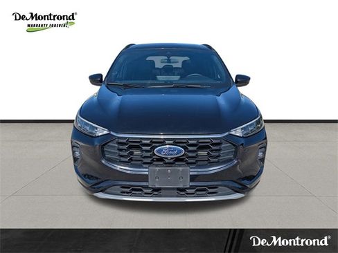 Used 2023 Ford Escape ST-Line Select w/ Tech Pack #2 image 3