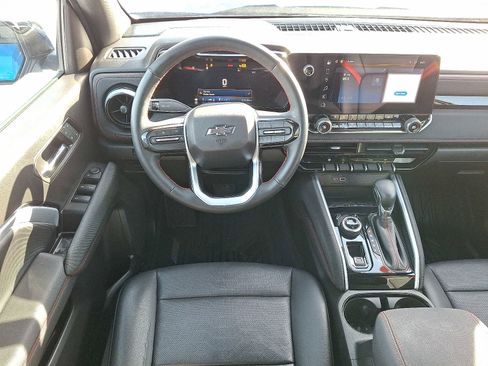 Used 2023 Chevrolet Colorado Z71 w/ Z71 Convenience Package 2 image 10