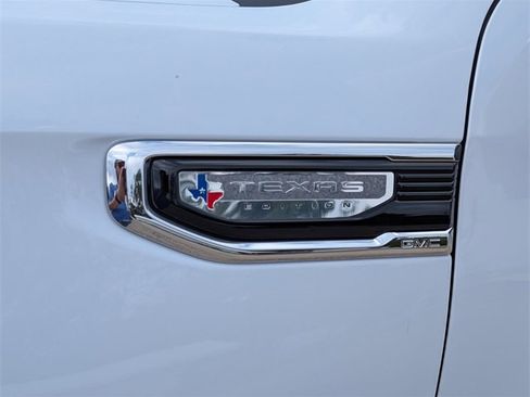 New 2026 GMC Sierra 1500 SLT image 5