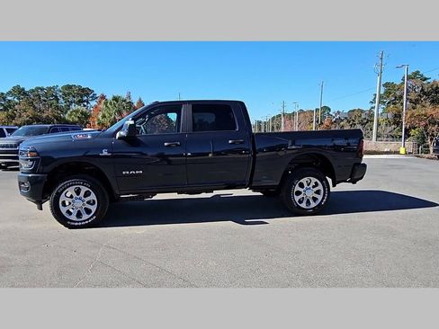 New 2026 RAM 2500 Big Horn AWD/4WD image 26