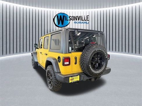Used 2020 Jeep Wrangler Unlimited Willys image 8