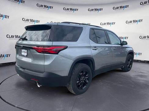 Used 2023 Chevrolet Traverse LS w/ Midnight/Sport Edition image 5