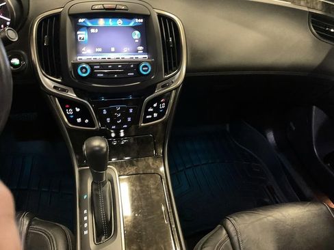 Used 2015 Buick LaCrosse Premium w/ Driver Confidence Package #1 AWD/4WD image 9