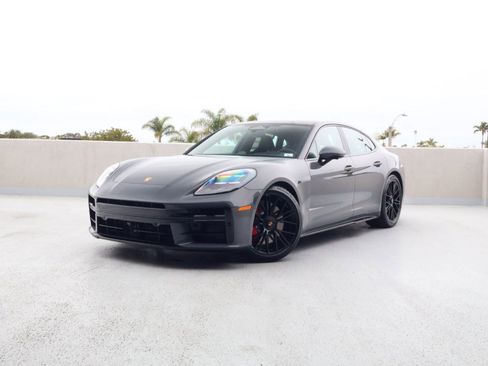 New 2026 Porsche Panamera GTS AWD/4WD image 1