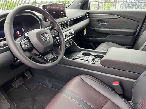 New 2026 Honda Pilot Black Edition image 11