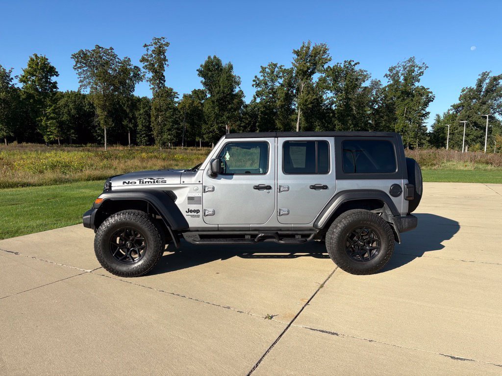 Used 2020 Jeep Wrangler Unlimited Sport S AWD/4WD image 3