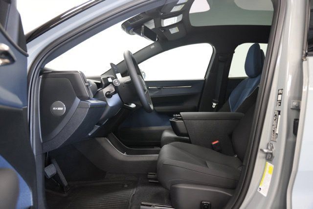 Used 2026 Volvo EX30 Cross Country Ultra w/ Protection Package Premier AWD/4WD image 22