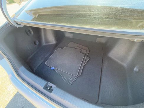 Used 2023 Honda Accord LX image 14