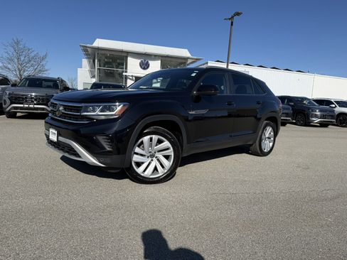 Certified 2020 Volkswagen Atlas Cross Sport SE w/ Panoramic Sunroof Package image 1