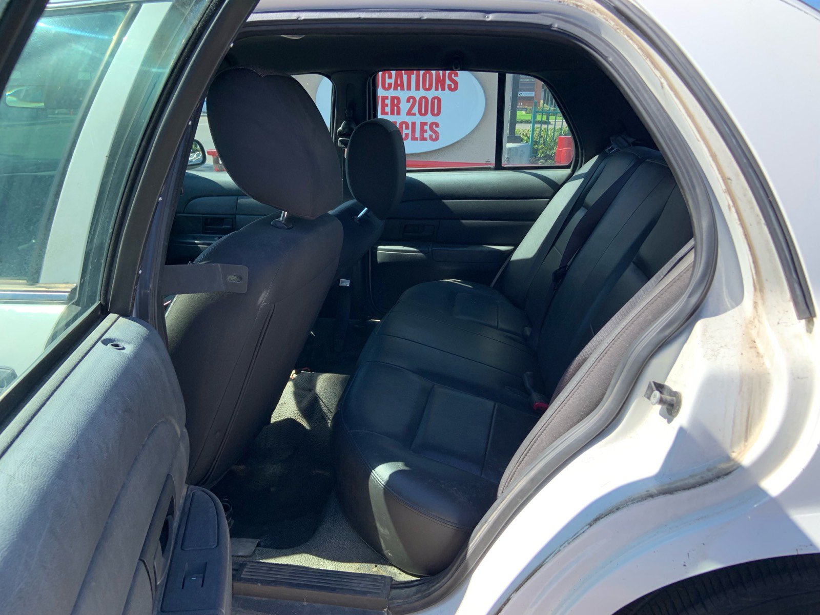 Used 2011 Ford Crown Victoria Police Interceptor RWD image 7