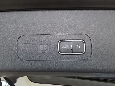 Used 2025 Lincoln Aviator Reserve w/ Equipment Group 201A AWD/4WD image 36