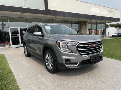 Used 2024 GMC Terrain SLT
