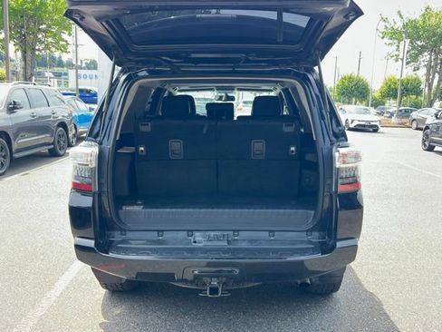 Used 2019 Toyota 4Runner SR5 Premium AWD/4WD image 12
