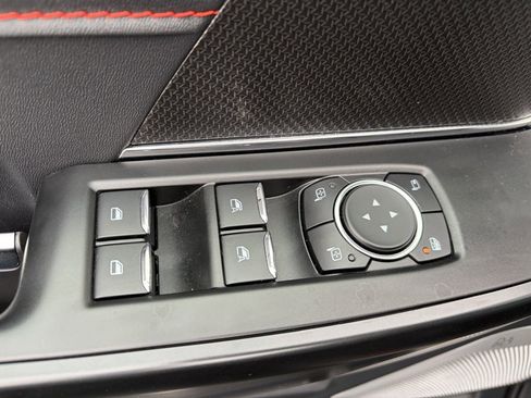 Used 2025 Ford F150 Raptor image 9