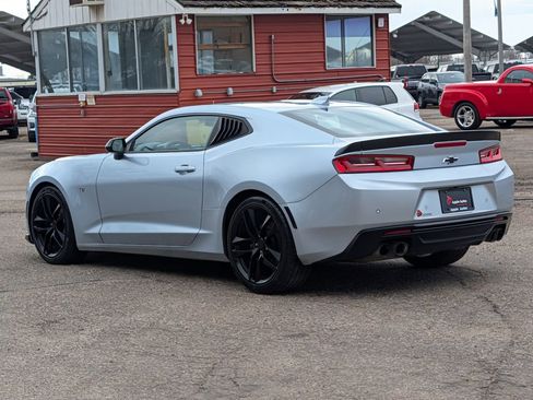 Used 2017 Chevrolet Camaro LT image 4