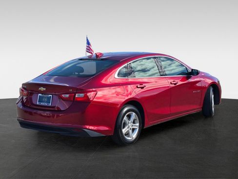 Used 2024 Chevrolet Malibu LT image 4