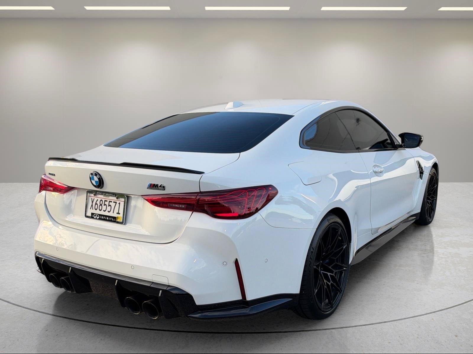 Used 2027 BMW M4 xDrive Competition AWD/4WD image 7