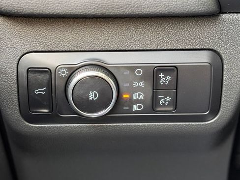 Used 2023 Ford Escape ST-Line Select w/ Tech Pack #1 AWD/4WD image 19