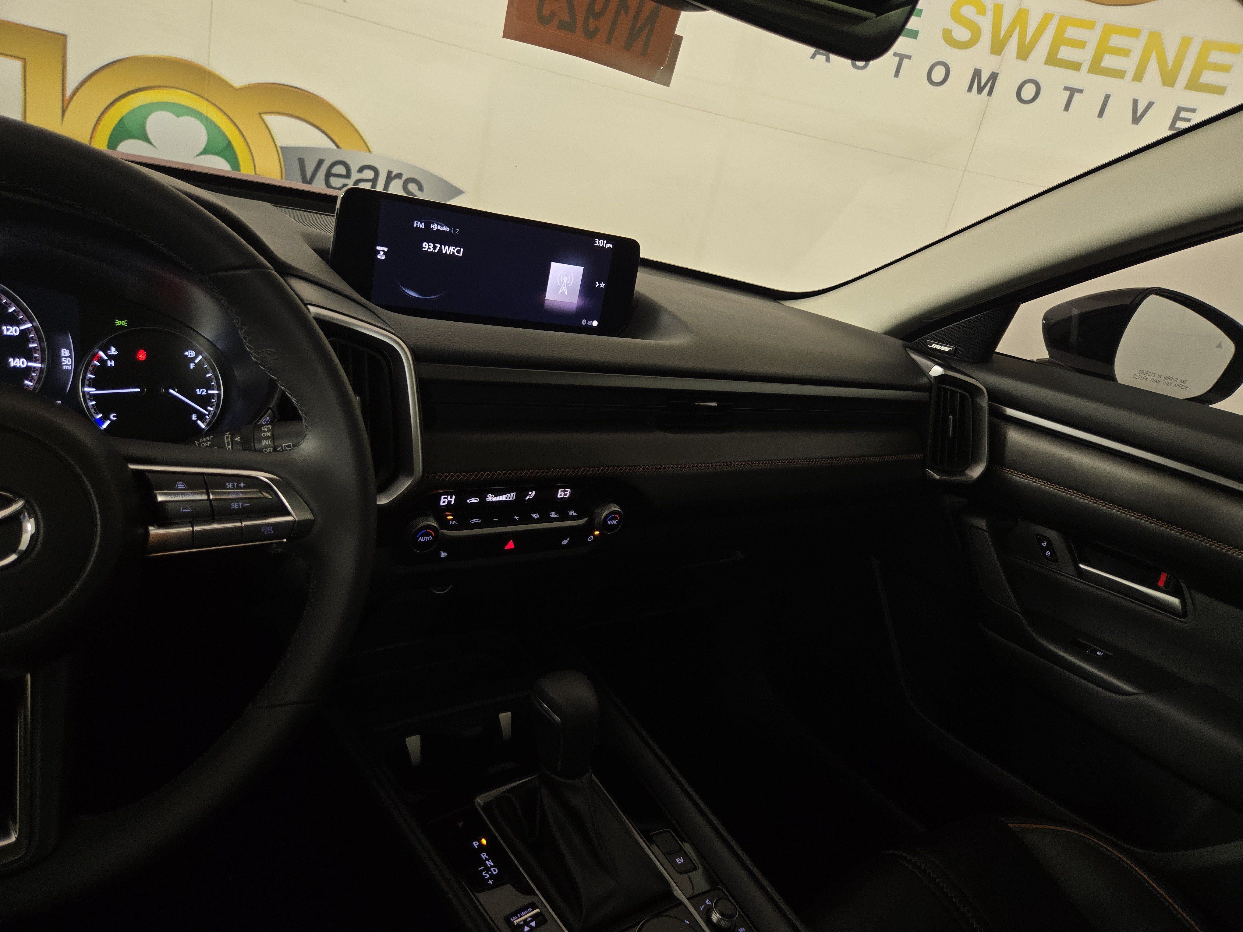 Certified 2025 MAZDA CX-50 AWD 2.5 Hybrid w/ Premium Pkg image 24