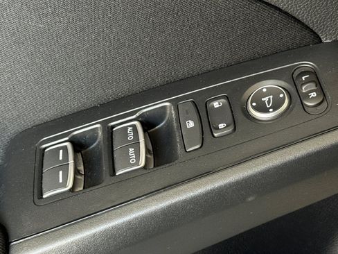 Used 2023 Honda Civic Sport image 12