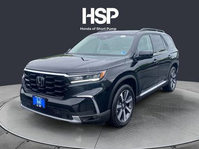 Used 2025 Honda Pilot Touring