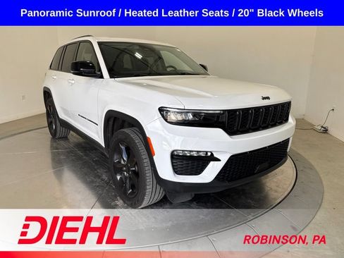 Used 2023 Jeep Grand Cherokee Limited w/ Black Appearance Package AWD/4WD image 1
