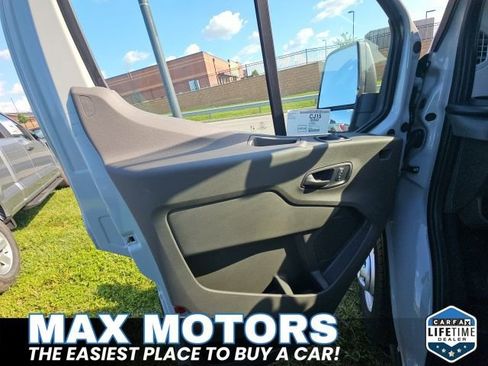 New 2025 Ford Transit 250 148 High Roof Extended AWD w/ Load Area Protection Package image 16