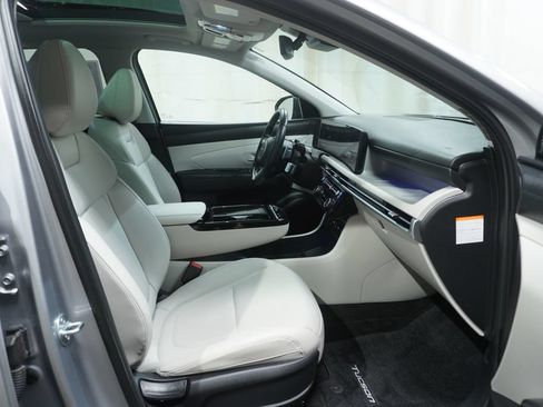 Used 2025 Hyundai Tucson SEL AWD/4WD image 12