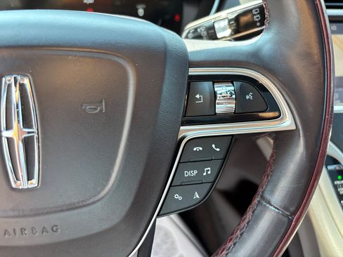 Certified 2020 Lincoln Nautilus Black Label w/ Class II Trailer Tow Package AWD/4WD image 18