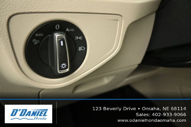 Used 2021 Volkswagen Atlas SEL Premium AWD/4WD image 28