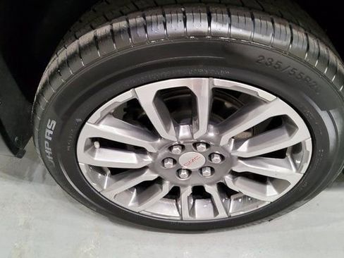 Used 2022 GMC Acadia Denali w/ Denali Ultimate Package image 36