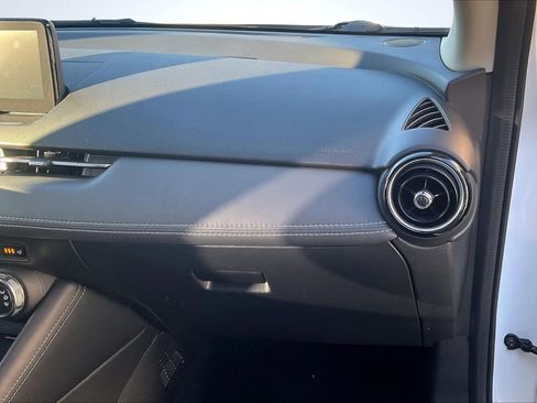 Used 2019 MAZDA CX-3 Touring w/ Preferred Equipment Package image 17