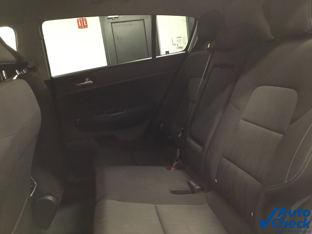 Used 2021 Kia Sportage LX AWD/4WD image 29