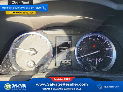 Used 2019 Toyota Highlander XLE image 12