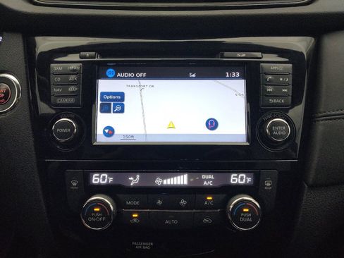 Used 2017 Nissan Rogue SL w/ SL Premium Package AWD/4WD image 25