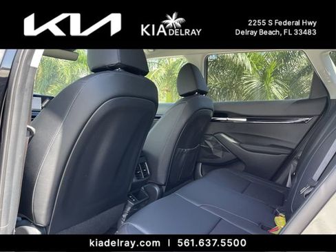 New 2026 Kia Seltos SX image 17