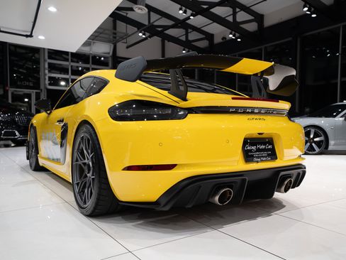 Used 2024 Porsche 718 Cayman GT4 RS RWD image 33