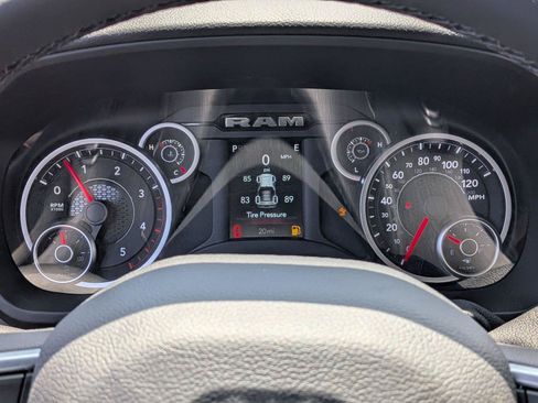 New 2026 RAM 2500 Big Horn AWD/4WD image 11