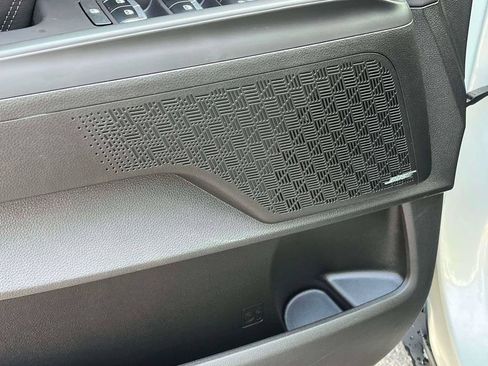 Certified 2026 Kia Carnival SX Prestige FWD image 16