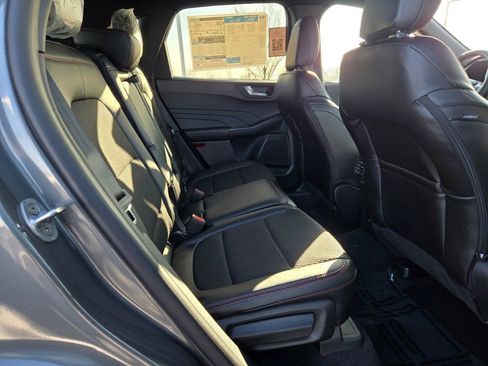 New 2026 Ford Escape ST-Line w/ Tech Pack #1 image 9